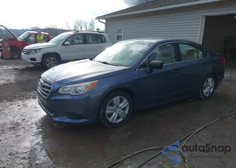 2015 Subaru Legacy 2.5I z USA, uszkodzony, nr VIN 4S3BNBA6XF3004136